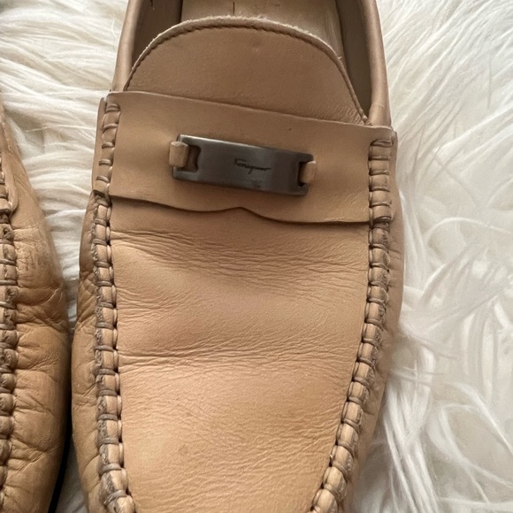 Salvatore Ferragamo | Tan Gancini Loafers - Picture 4 of 9